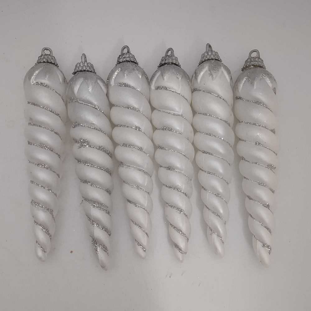 Lot Of 6 VTG Christmas Ornament Hand Painted Pearl Twist Plastic icicles Sparkle